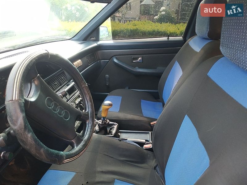 Седан Audi 100 1990 в Чорткове