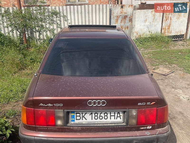 Седан Audi 100 1992 в Слов'янську