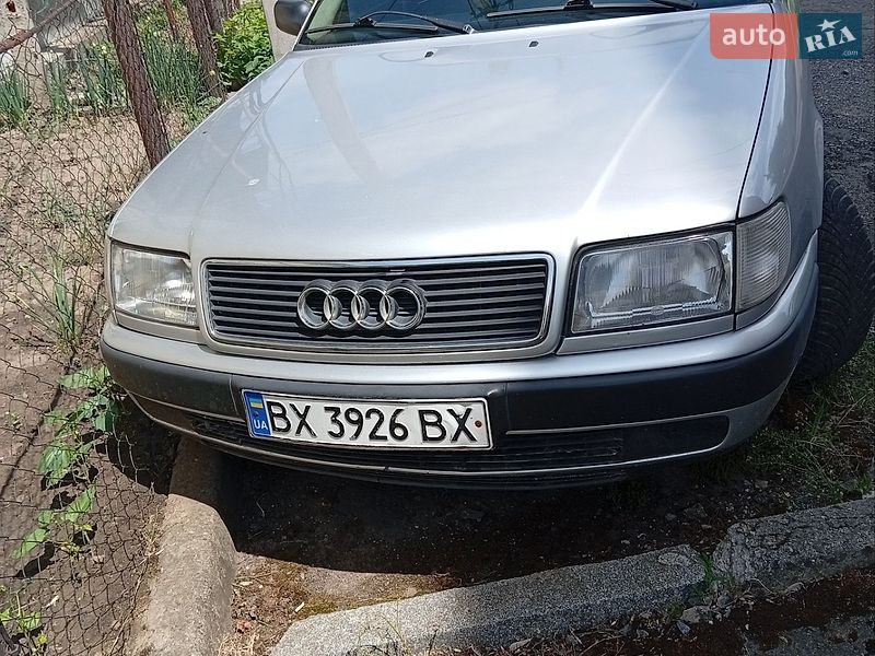 Седан Audi 100 1993 в Хмельницком