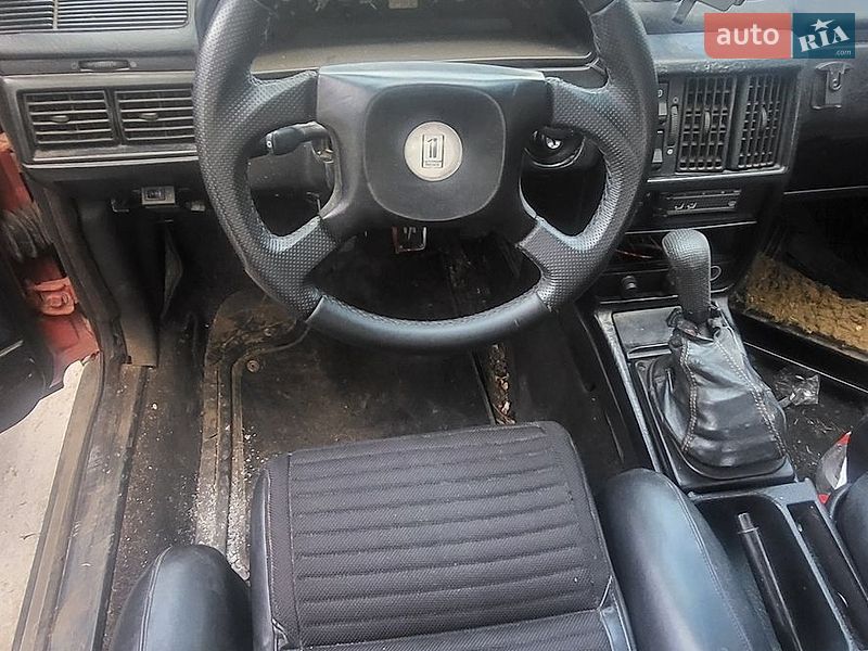 Седан Audi 100 1985 в Харкові