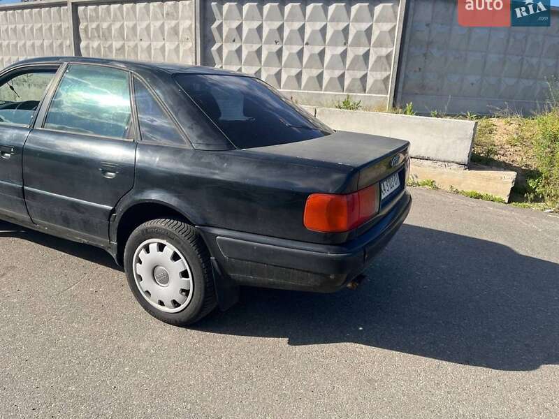 Седан Audi 100 1993 в Києві