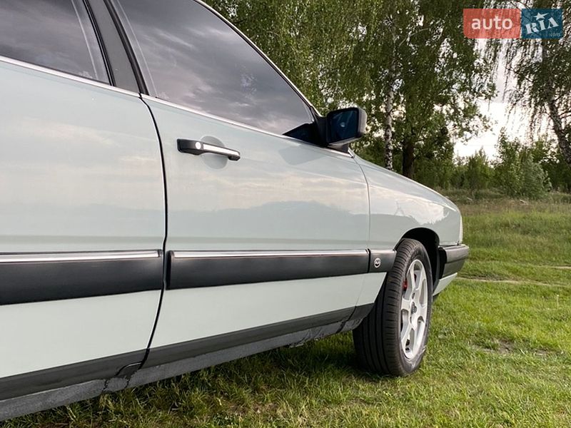 Седан Audi 100 1983 в Ковеле