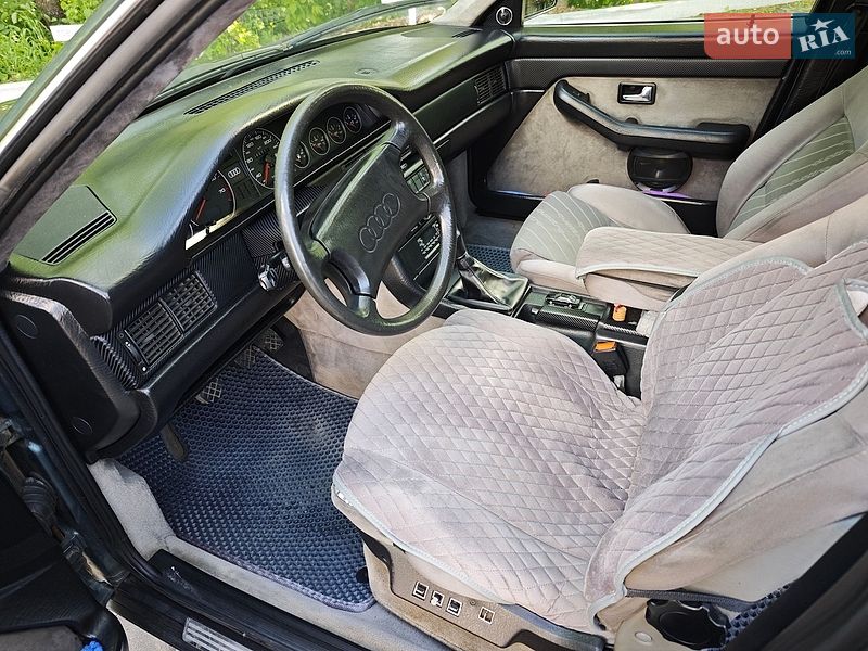 Седан Audi 100 1990 в Києві
