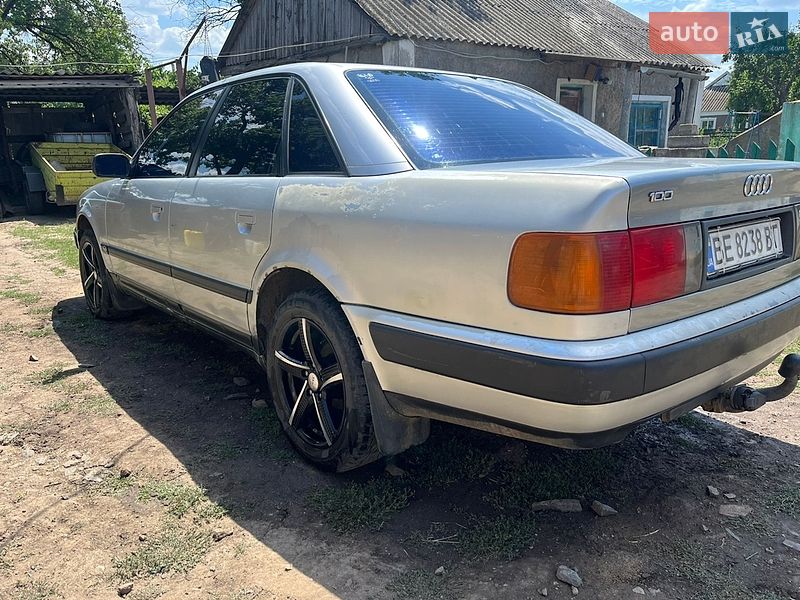 Седан Audi 100 1991 в Миколаєві