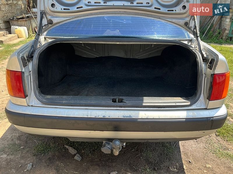 Седан Audi 100 1991 в Миколаєві