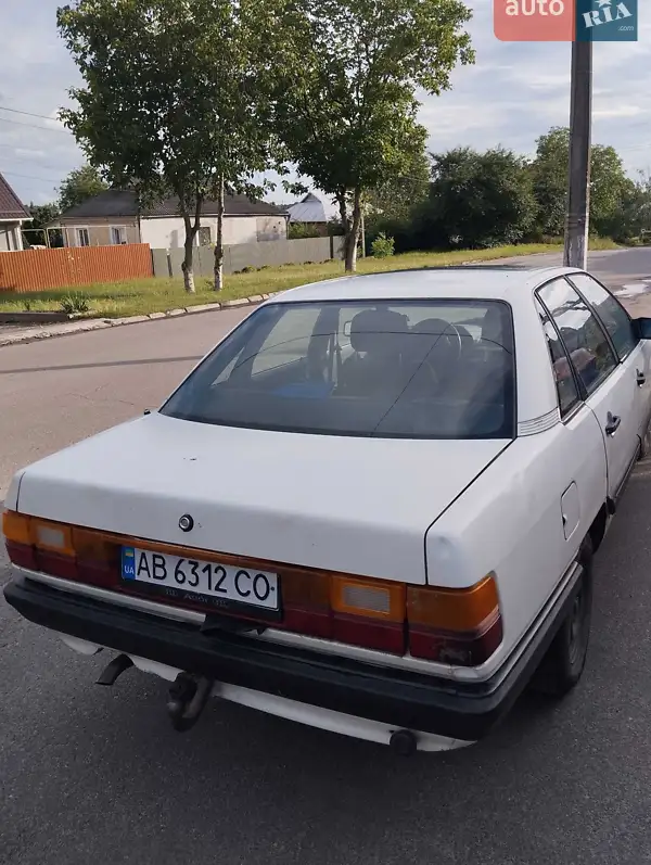 Audi 100 1986