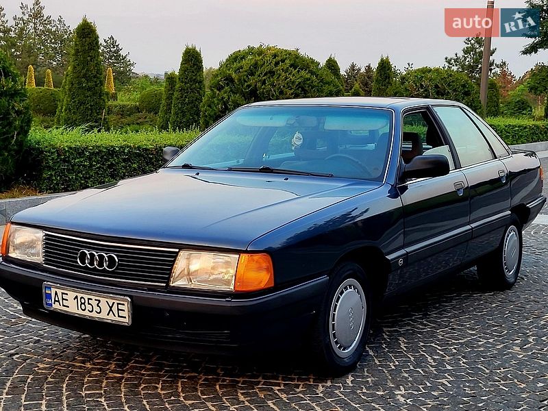 Седан Audi 100 1988 в Дніпрі фото 3 Седан Audi 100 1988 в Дніпрі