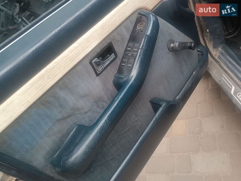 Седан Audi 100 1988 в Тернополе