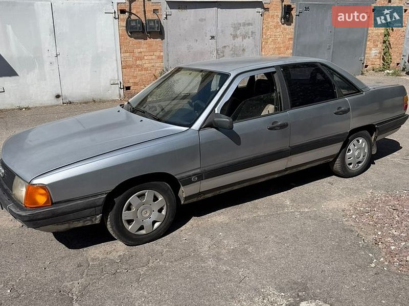 Audi 100 1985