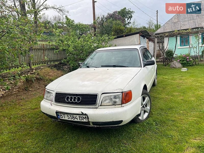 Седан Audi 100 1991 в Виннице