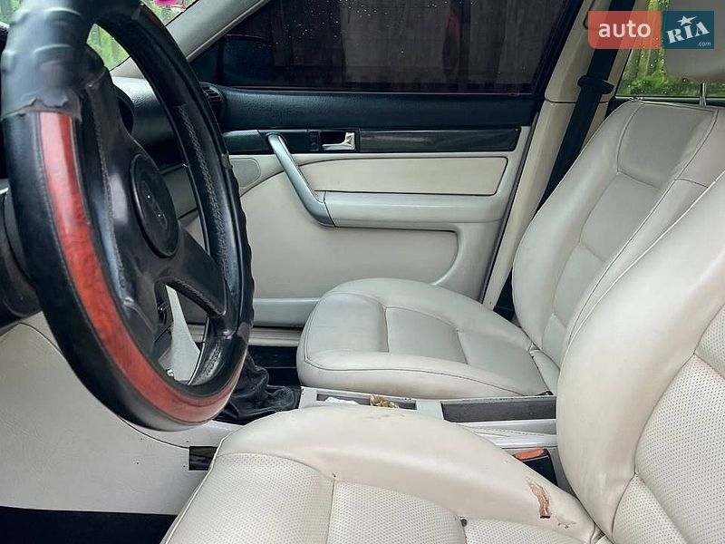 Седан Audi 100 1991 в Виннице