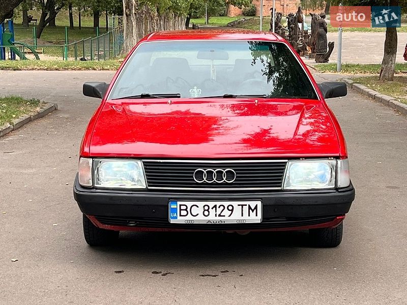 Седан Audi 100 1990 в Рівному