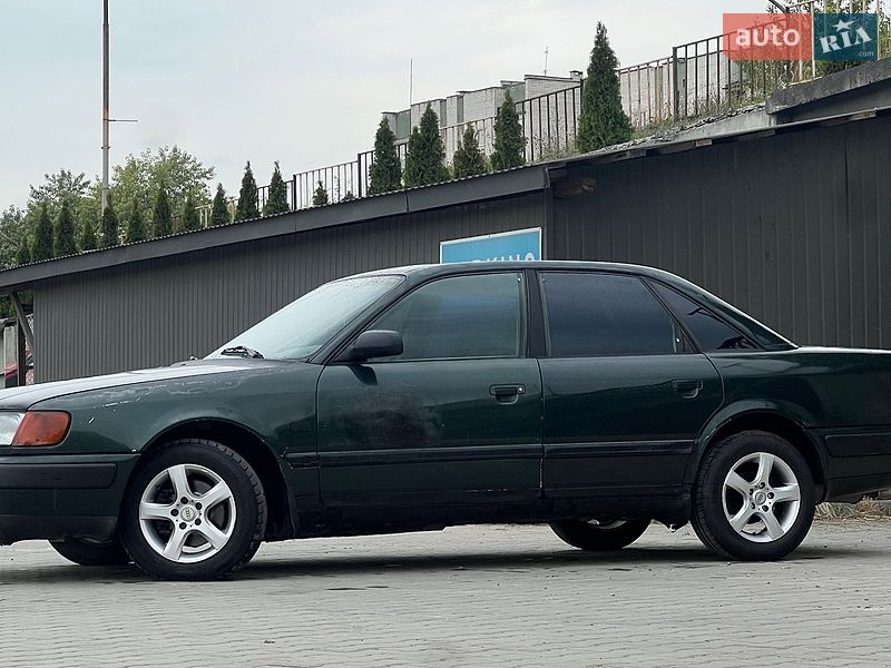 Седан Audi 100 1994 в Дрогобичі