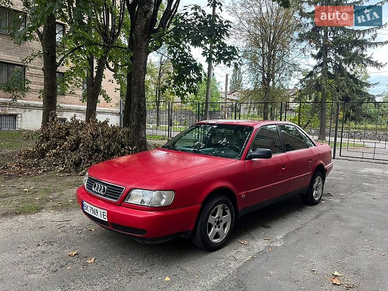 Седан Audi 100 1991 в Ровно