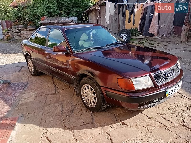 Седан Audi 100 1993 в Теребовле