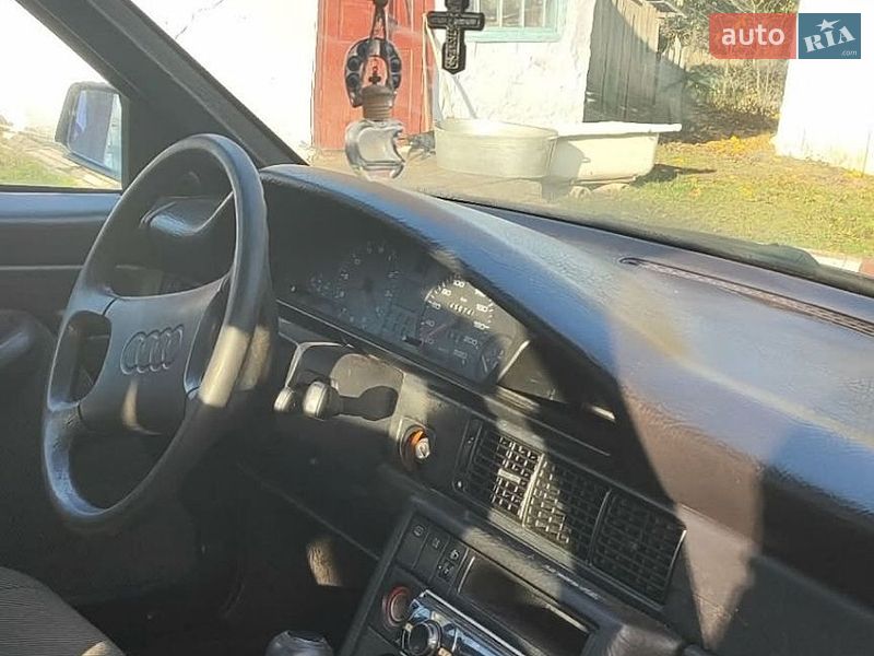 Седан Audi 100 1990 в Дубно