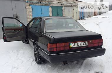 Седан Audi 200 1990 в Кременчуці