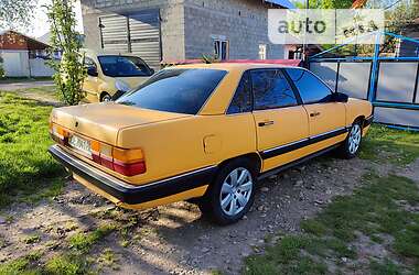 Седан Audi 200 1986 в Коломиї