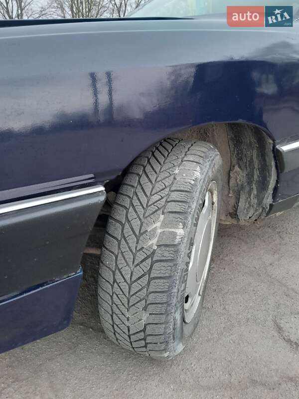 Седан Audi 200 1984 в Владимире