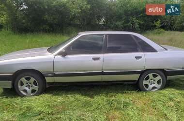 Седан Audi 200 1989 в Львове