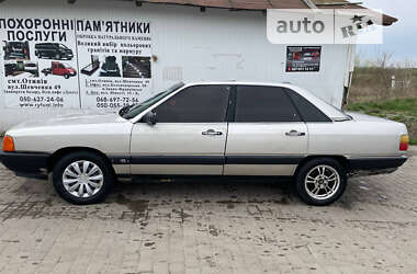 Седан Audi 200 1987 в Івано-Франківську