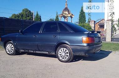 Седан Audi 80 1990 в Кременце