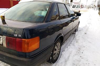 Седан Audi 80 1987 в Ровно