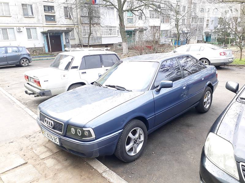 Седан Audi 80 1988 в Херсоне