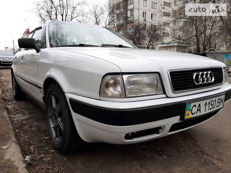 Седан Audi 80 1994 в Черкасах