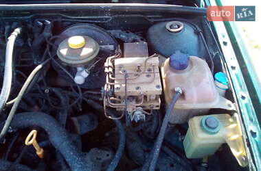 Седан Audi 80 1994 в Рахове