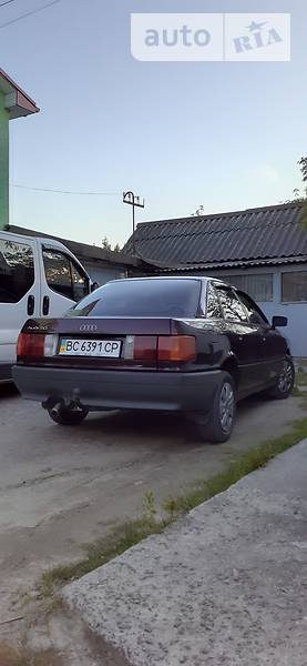 Седан Audi 80 1990 в Новояворівську