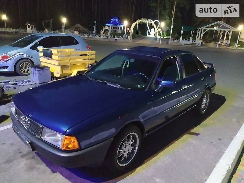 Седан Audi 80 1990 в Киеве