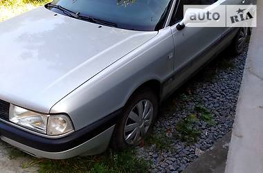 Седан Audi 80 1987 в Кельменцах