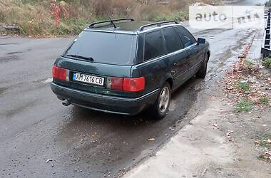 Универсал Audi 80 1994 в Киеве