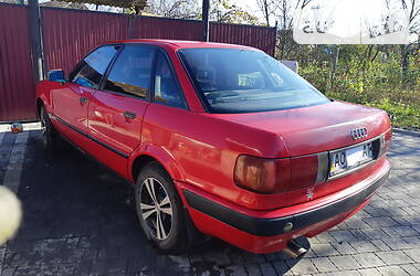 Седан Audi 80 1992 в Береговому