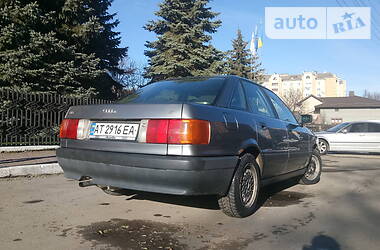 Седан Audi 80 1990 в Ивано-Франковске