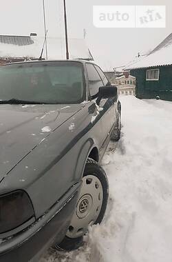 Седан Audi 80 1993 в Жовкві