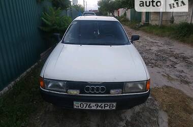 Седан Audi 80 1987 в Василькове