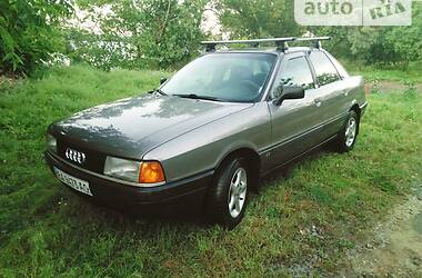 Седан Audi 80 1987 в Светловодске