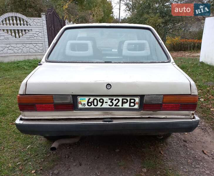 Седан Audi 80 1983 в Дубно фото 6 Седан Audi 80 1983 в Дубно