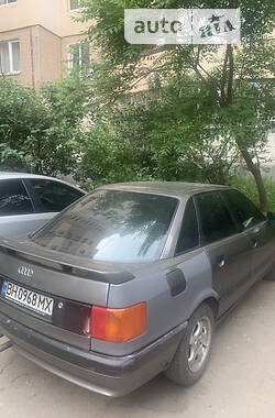 Седан Audi 80 1990 в Одессе