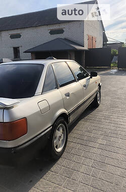 Седан Audi 80 1989 в Турийске