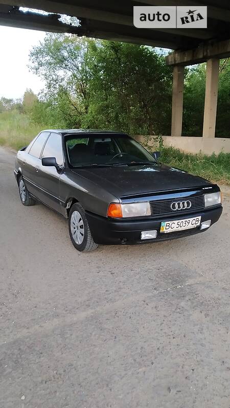 Седан Audi 80 1989 в Новояворівську