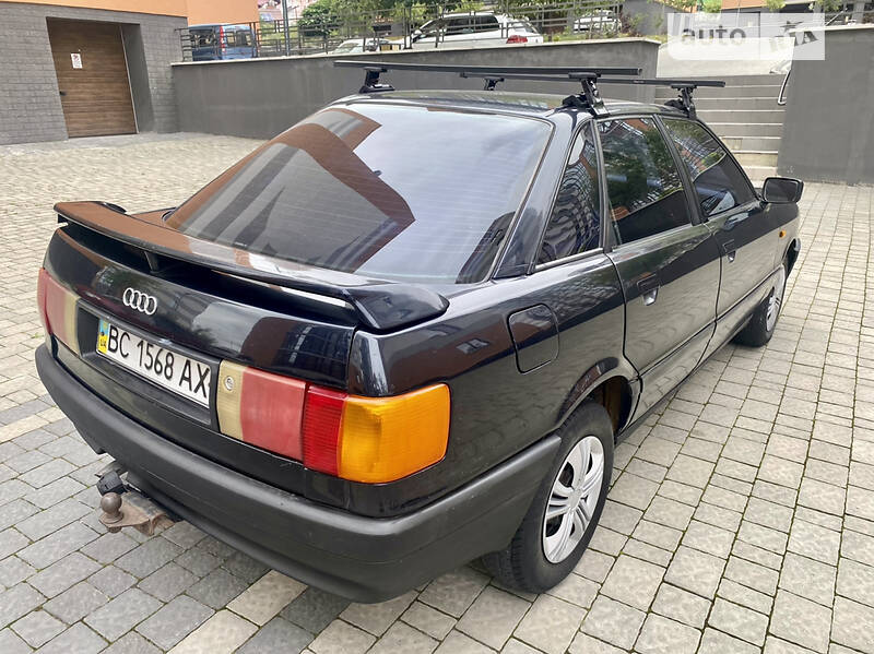 Седан Audi 80 1991 в Івано-Франківську