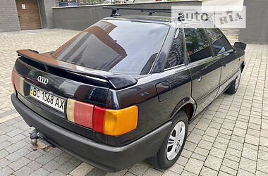 Седан Audi 80 1991 в 