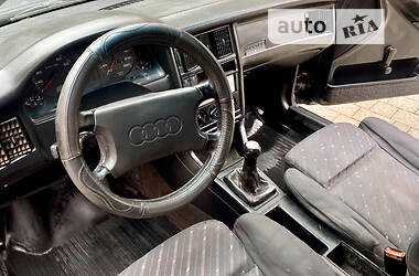 Седан Audi 80 1991 в 