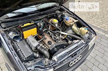 Седан Audi 80 1991 в 