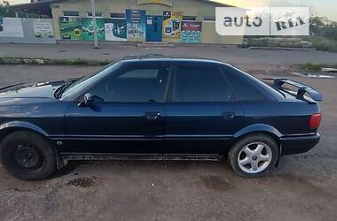 Седан Audi 80 1993 в Калуші