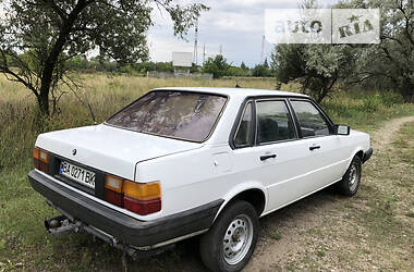 Седан Audi 80 1986 в Кропивницком