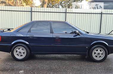 Седан Audi 80 1992 в Одессе